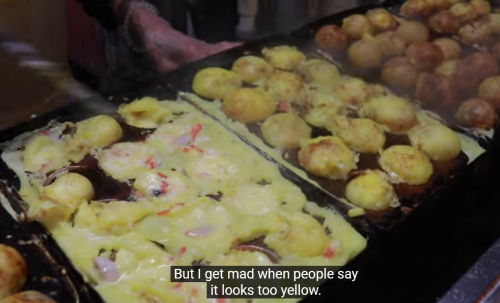 niuniente: Hiroko (85yo) and her takoyaki shop in Tenma, Osaka.