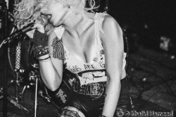 photoman666:  barb wire dolls 