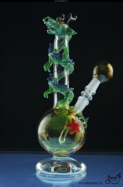 liquiderrl:  Check out all the sweet Goods over on my site! Got loads of new products available like this one here!www.TheGlassAffiliate.com Fast Discreet Shipping Must be 18+  Free USA Shipping  Seriously dont miss out on some of these great deals go