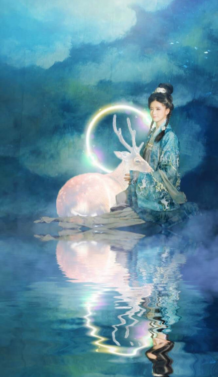 changan-moon:大唐西域记 Story of the Great Tang and Western Region | Traditional Chinese hanfu by 锦瑟衣庄Jin