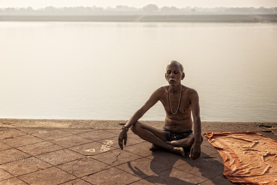   Indian man in Varanasi, by Pierre Arnoldi   