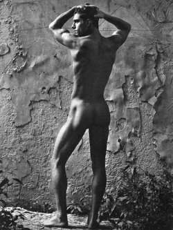 christos:André Ziehe by Mariano Vivanco