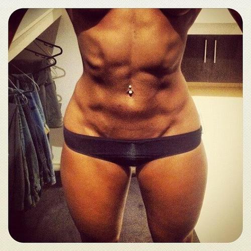 dailyfitnessbabes:  via [Daily Sexy Hot Fitness Girls]