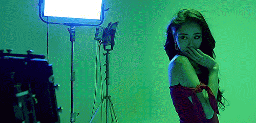 anna-something: 9muses’ Kyungri behind the shoot for the MMORPG Ariel