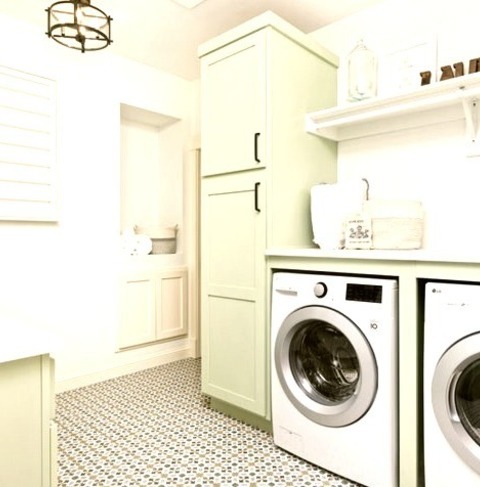 Laundry - Laundry Room Example Of A Large Trendy L-shaped Ceramic Tile Dedicated Laundry Room Design