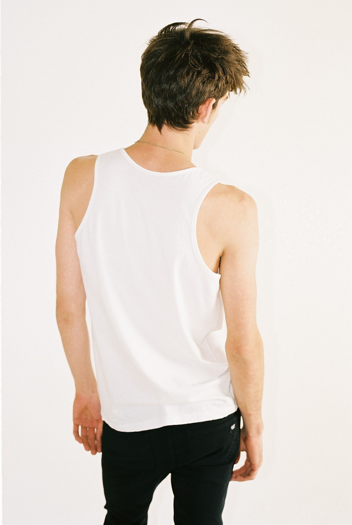 hellanne:  (by whatever colors you have in your mind) 