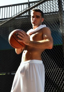 mysportyboy:  Follow the hottest sportsmen….http://mysportyboy.tumblr.com/