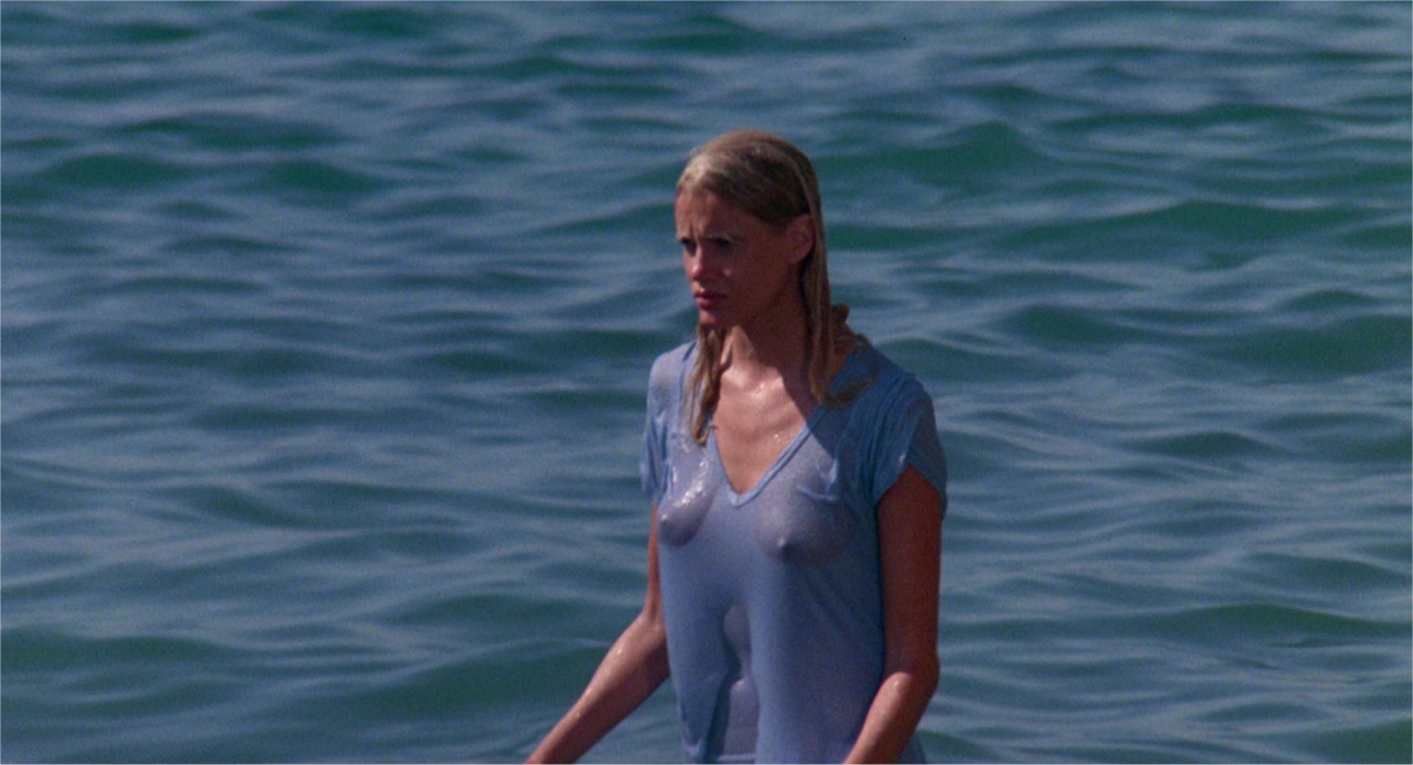 furiousgibbon:  Daryl Hannah - Summer Lovers (1982) [source] 