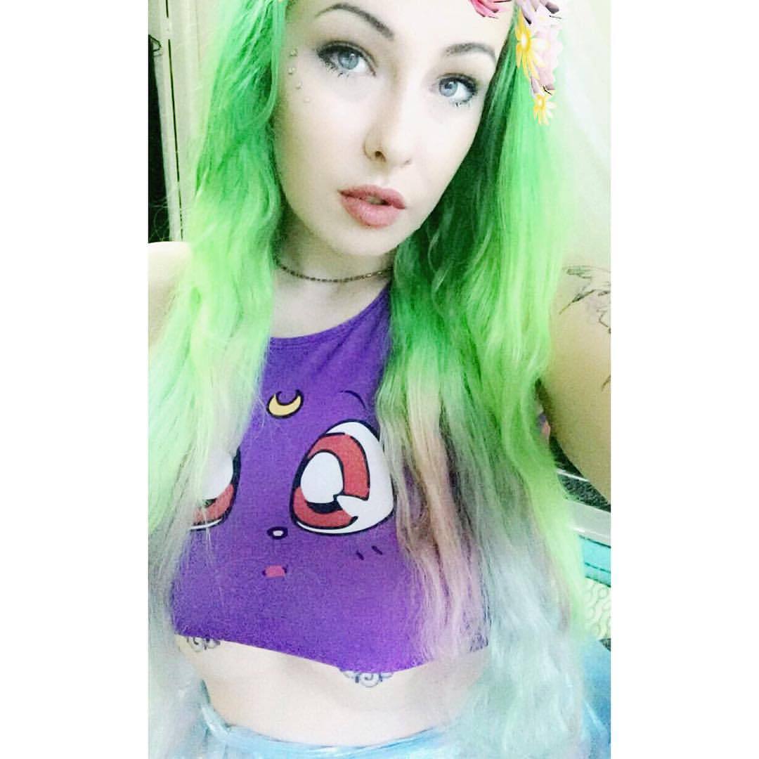 Well today sucked, Insta was disabled, got the shittest tattoo ever! And much more!