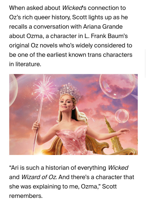 NOT ARIANA GRANDE EXPLAINING OZMA TO PEOPLE ON SET 😭