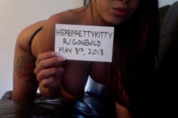 HerePrettyKitty http://www.reddit.com/user/HerePrettyKitty