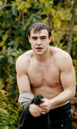tylerposey:Nico Mirallegro as Jed Cousins in Penance 1.01 — Episode 1
