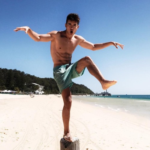 hotfamousmen:    Gabriel Conte  