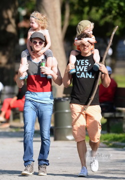 nph-burtka:  NPH and David Burtka take their twins to the park in NYC 7/1/2014 (x) 