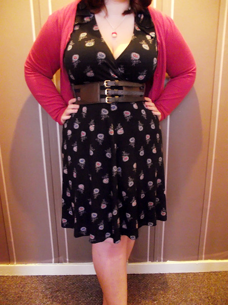 anpannyanpan:  New dress from Dorothy Perkins. porn pictures