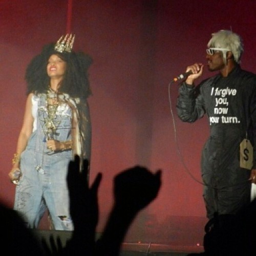 Erykah Badu and Andre 3000 sharing the stage! #LoudHipHop #hiphop #hiphoplife #hiphophead #realhipho