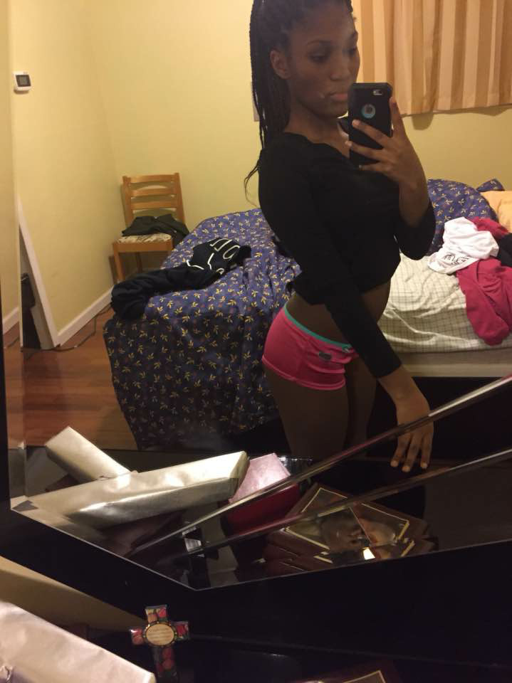 Freakygirl & 18