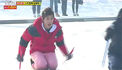 oh-mblaq-blog:    Joon being all flawless but then….   