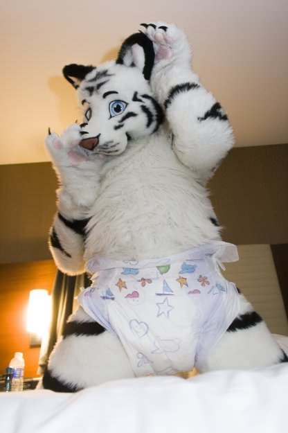 Been getting allot of requests for Crinkles, so here ya go!!•Not a Murrsuit•