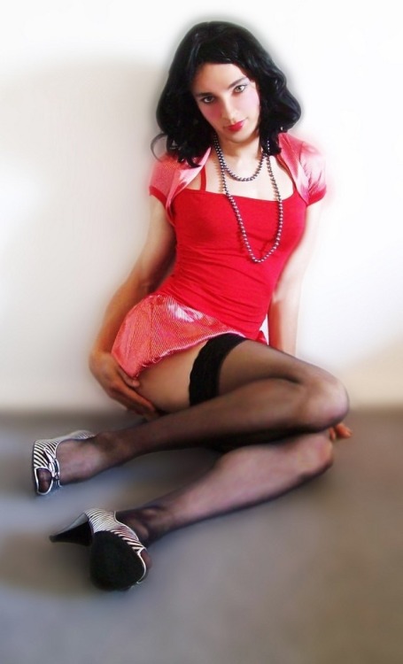 lovecourts:  The best gurls are at Courtney’s page http://lovecourts.tumblr.com/
