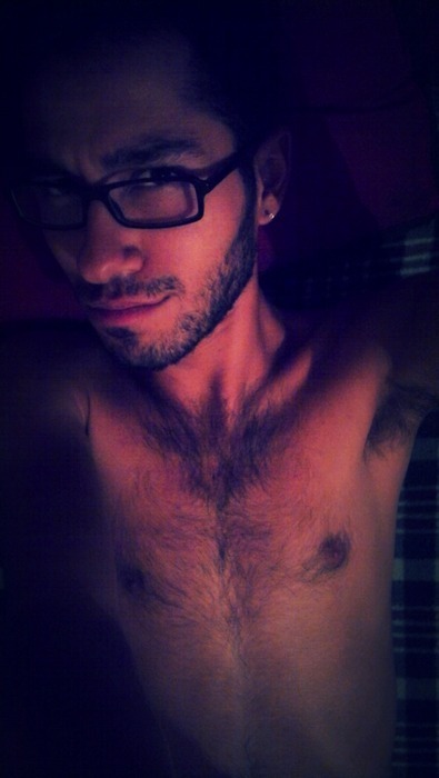 betomartinez:  Thanks Danny for so many hot pics!  Danny is a great guy and blogger. 
