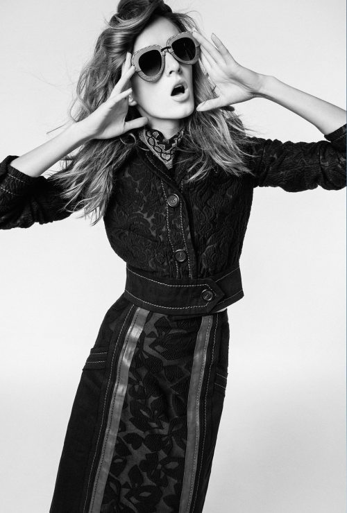 model–couture:  Daria Strokous in L’Officiel Russia, April 2015.