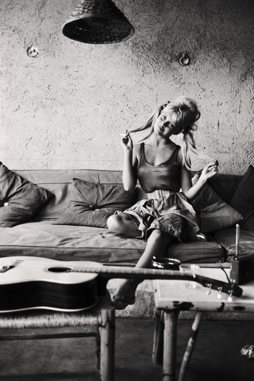 Porn musicbabes:  Brigitte Bardot  photos