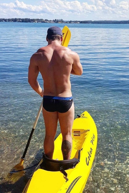 an aussie god~Naughty Hot Aussie Guys~~Sleazy Boys Club~
