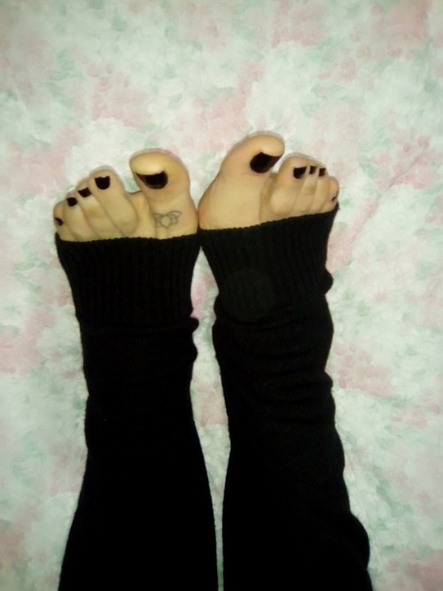 andreaarellanofeet: Good day today woke very cold, you waited you are very well kisses…..