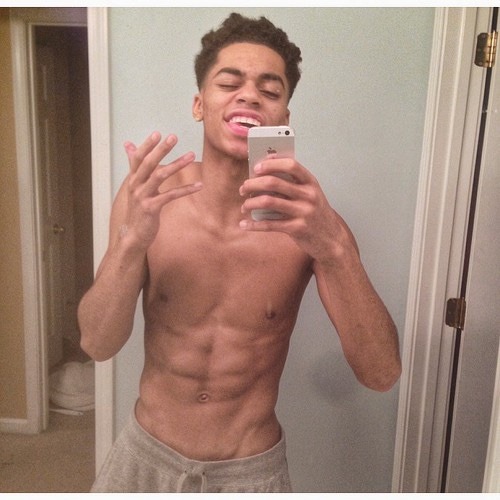 sexyblackcelebs:  Deven Hubbard
