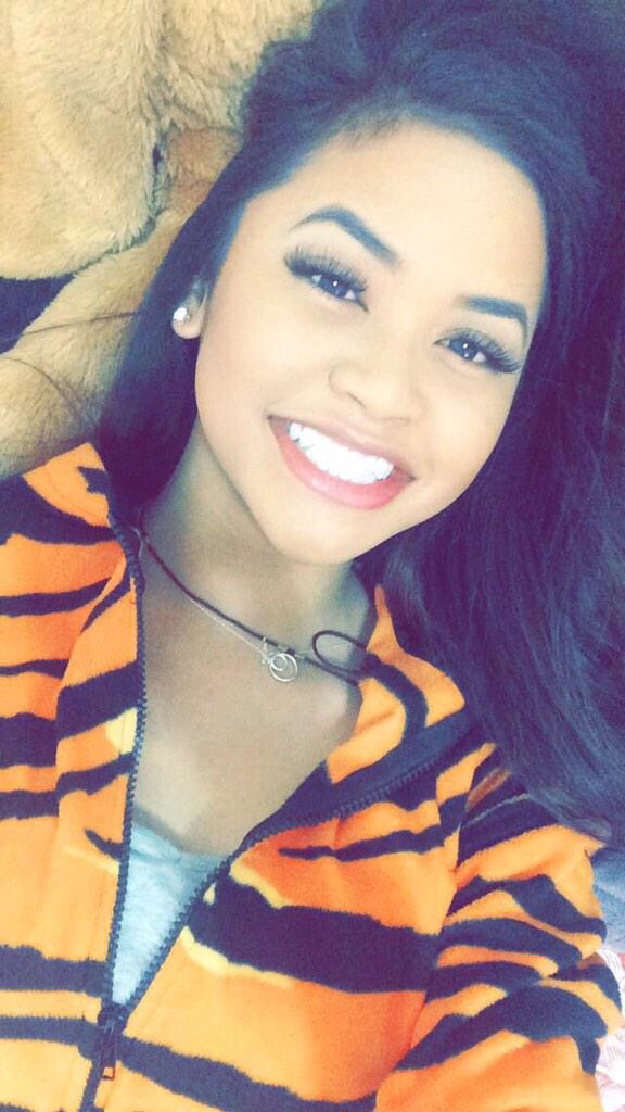 pimpdailyent:  Cartwright🈲🈹
