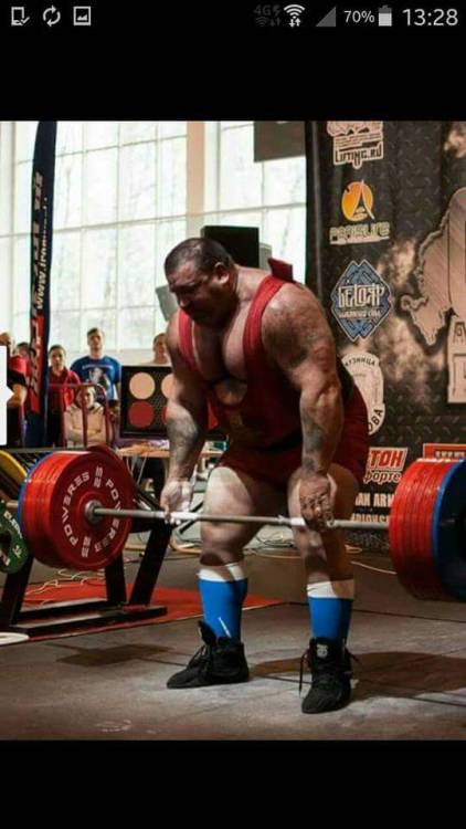 yoquierouno:Fredi Gonzalez, the Spanish giant