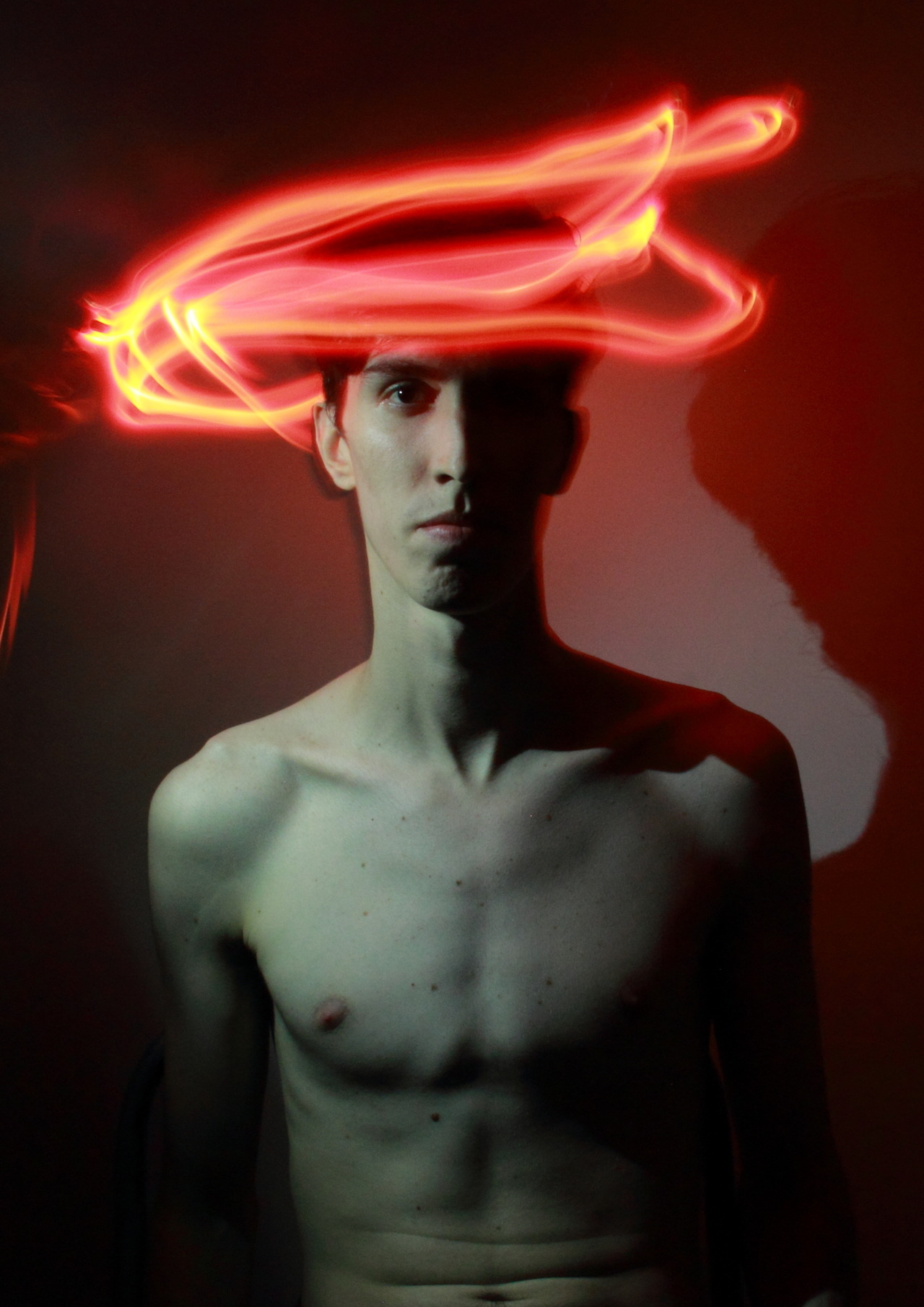 framenude: https://www.instagram.com/sauloportokalos/ http://framenude.tumblr.com/