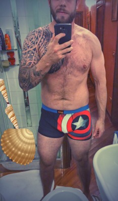 begmetocome:  I love my new Captain America underwear….   Please , excuse the mop , i just cleaned my house.. i replaced it with some more photogenic Seashells ! ahahahah  Have a great day \ night , i’m going to watch Interstellar in a couple of