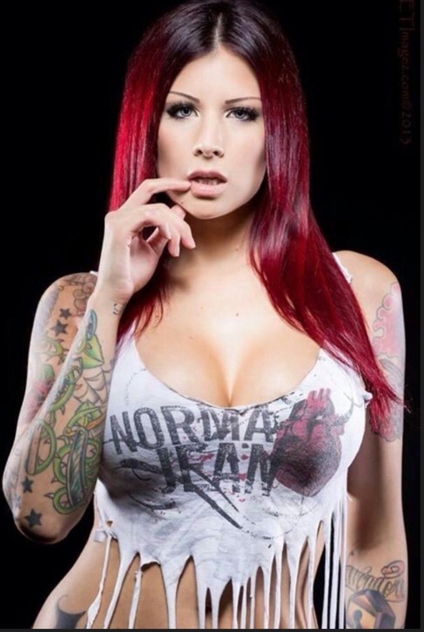 vansmancave69:  Veronica Gomezwww.officialveronicagomez.com
