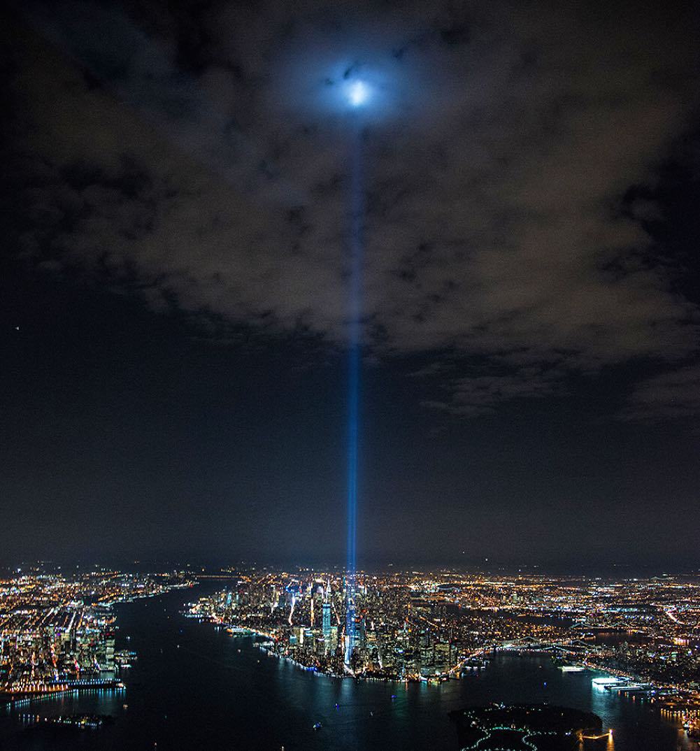 newyorkcityfeelings:  September @thewilliamanderson | @flynyon @nyonair 