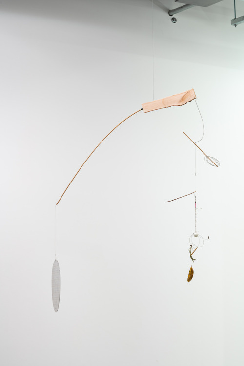 Tetsuro Kano, a tree as a city, 2017-19230 x 110 x 30 cm, mixed media (wire, wood, found objects)&co