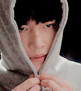 tumblr_oqm5y8sihB1v9bs9yo1_r1_400.gif