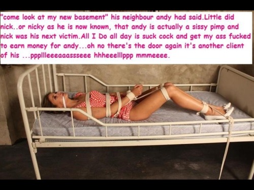 sissyslutdanielle:  Not mine just some old favorites.