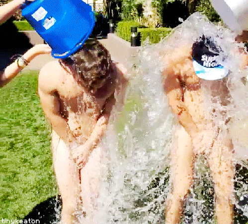 tinykeaton:  I DNT EVEN KNOW HOW TO CAPTION IT 