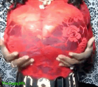 thejiggyjifs:  West Indian woman with huge boobs