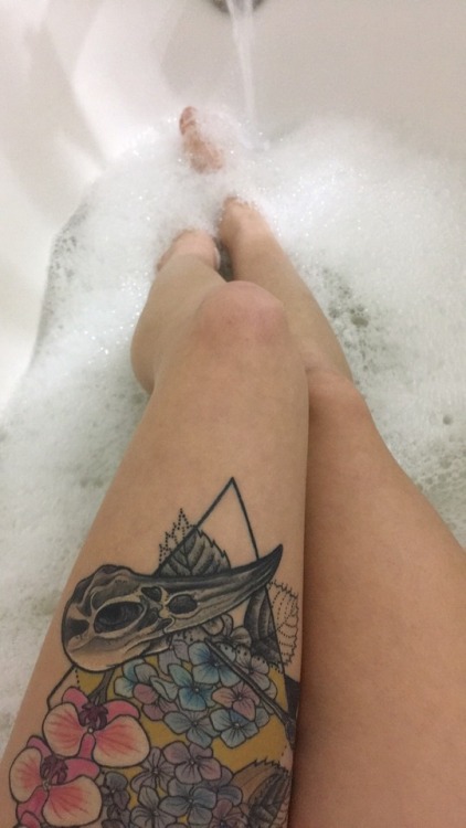 canadian-constellations:  Can you tell I like baths? 