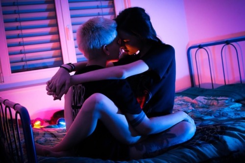 houseofboredom:  Let’s make weird art together is our version of Netflix and chill.   Muse: Laetita Photographer: Ari(me) Source: @houseofbored