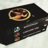 kahniss-blog:  simple things → hunger games trilogy 