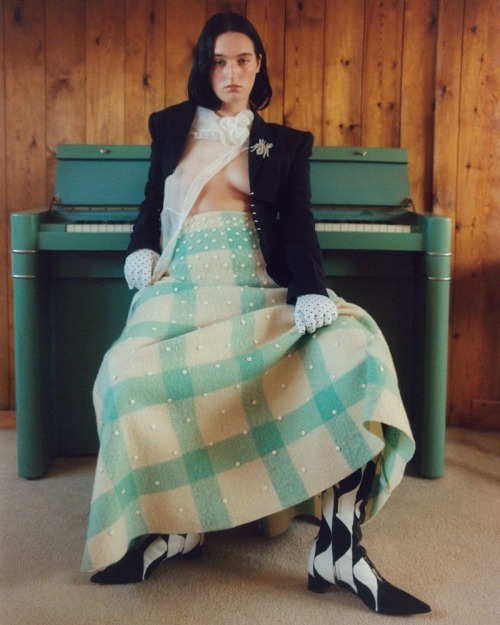 Cosima Von Moreau By Gosia Turczynska For Heroine Magazine May 2024