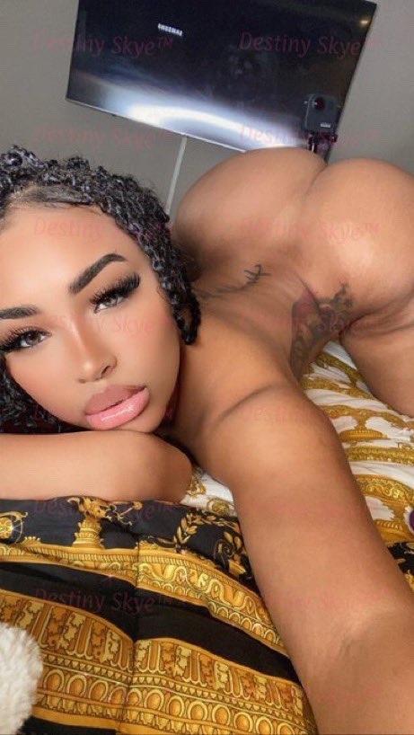 Freakytyfromthachi:hit It From The Back 