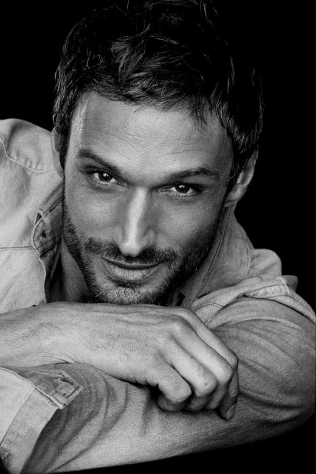 letsoutsidelove:    …Ho smesso di pensare ..a chi mi delude..Chi mi sorprende in