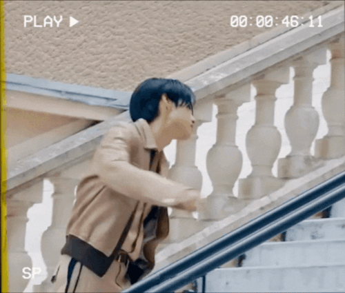 [BOYLOG] SUNWOO CAM | SUNWOO IN PARIS #2converted By @gifs-from-izzy
