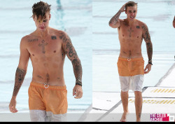 thecelebarchive:  Justin Bieber​ enjoys