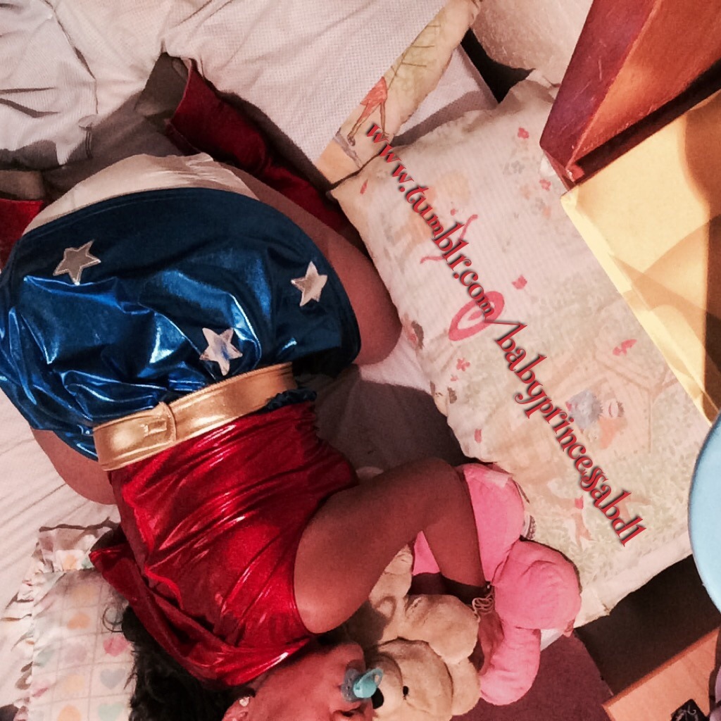 Today my Daddy comes .. And we are going to a Halloween!!!  Soooo&hellip; Im
